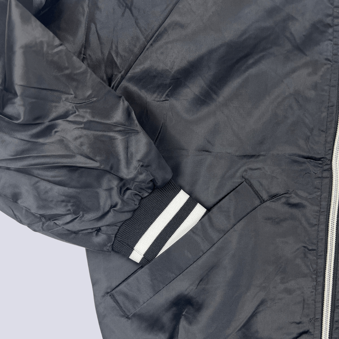 Front sleeve view of the Forever New 21 Black Jacket