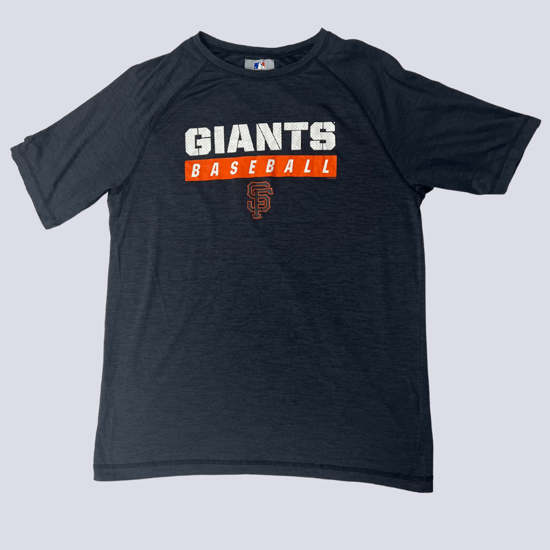 Front view of the Giants T-Shirt