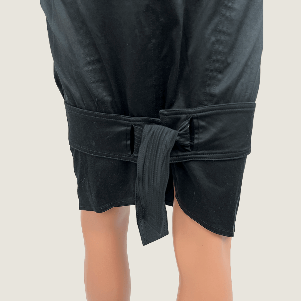 Gucci Black Midi Pencil Skirt Belt & Bow Detail at Knee Detail