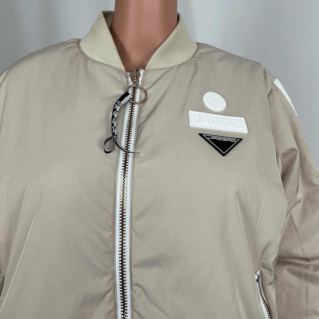 Jaggad Reversible Bomber Collar Detail