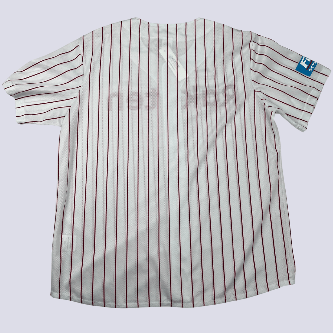 Back view of the Japanese baseball jersey_Rakuten red and white strips