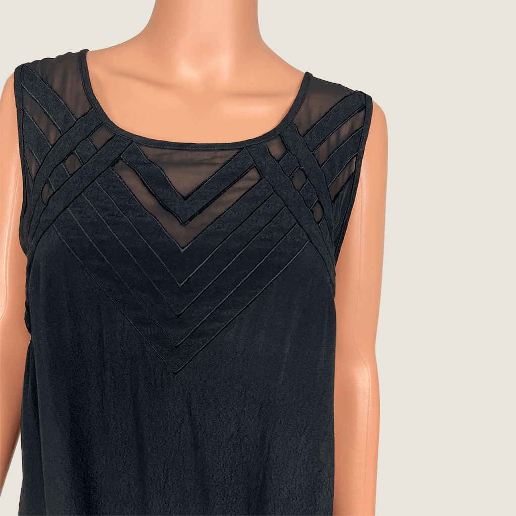 Jeanswest Black Shift Women's Dress  Front Detail