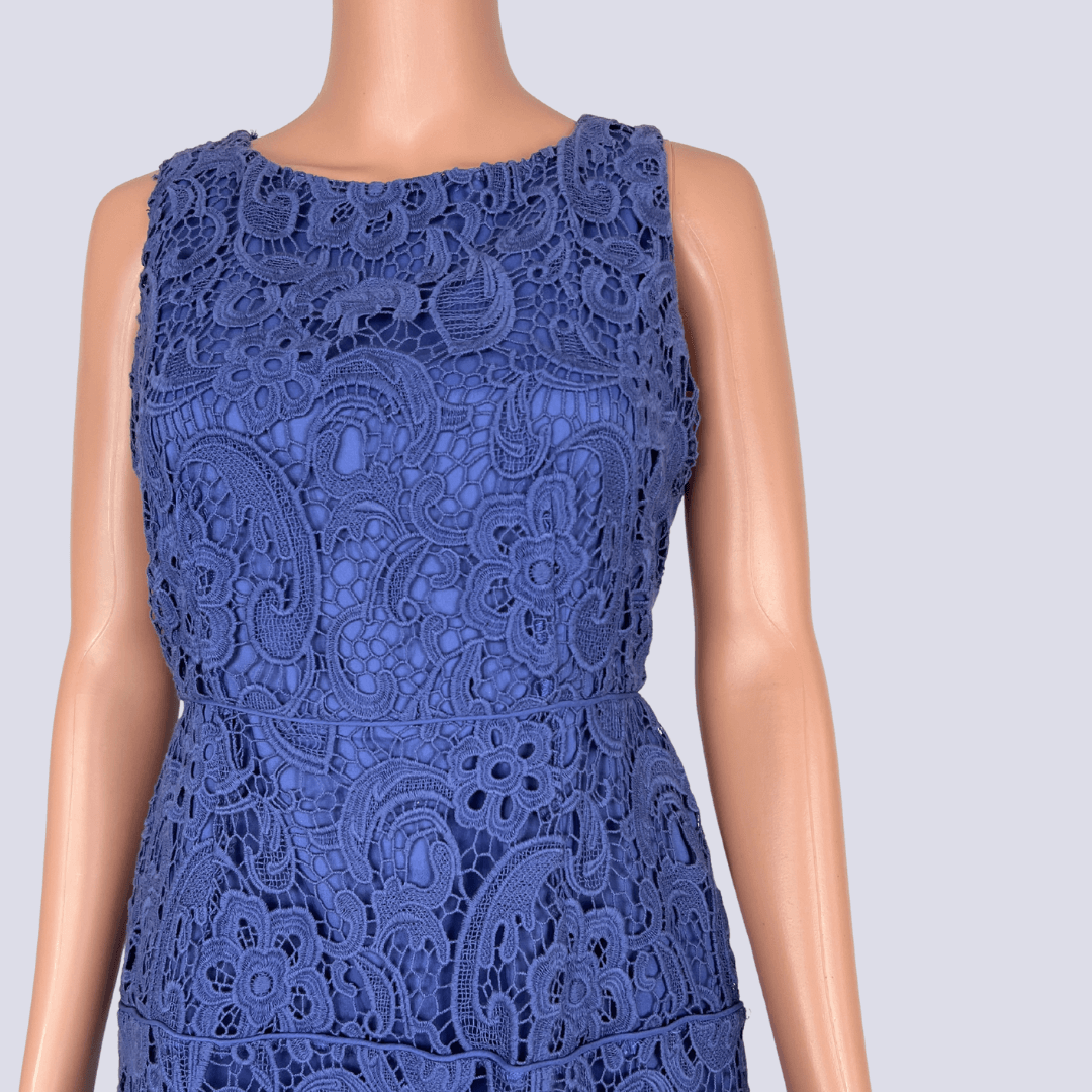 Front detail view of the Kachel purple lace dress