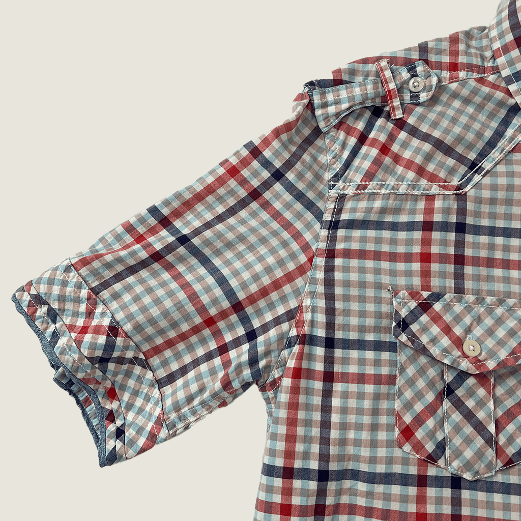 Front sleeve close up view of the Kenji mens check shirt