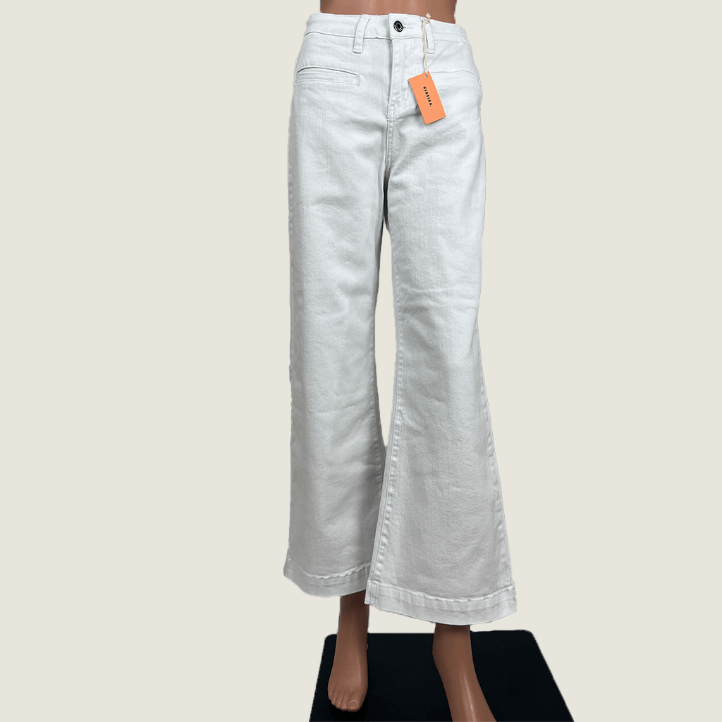 Kireina Freya Mid Rise Wide Leg Jean Front