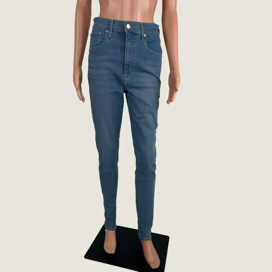 Front View of the Levi's Women's Mile High Super Skinny Jeans