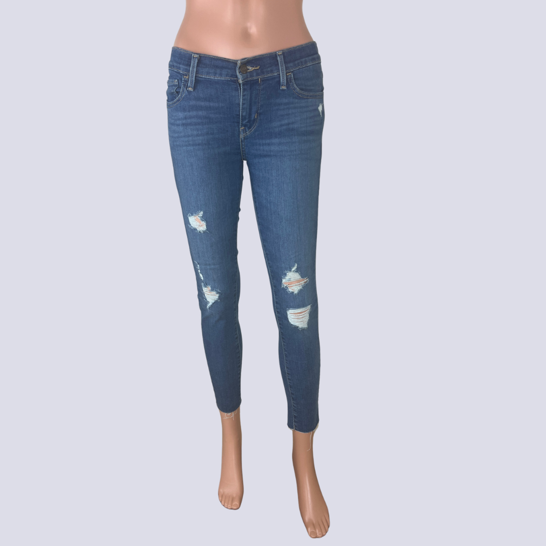 Front view of the Levis 710 Skinny Jeans