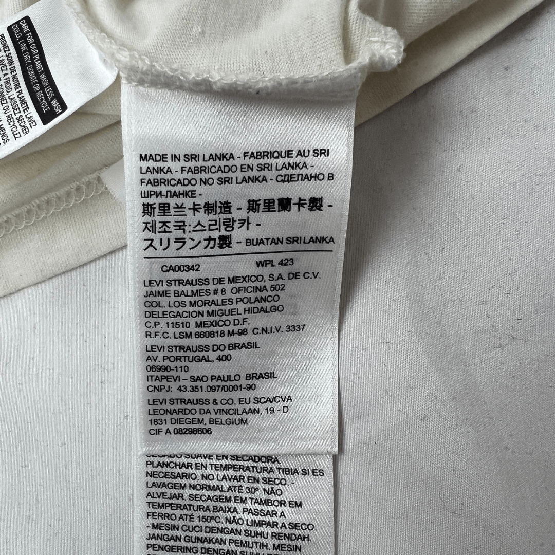 Front view of the Lotto retro polo shirt