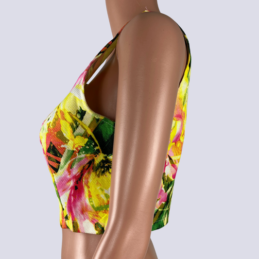 Side view of the Mika&Gala_Floral_Top