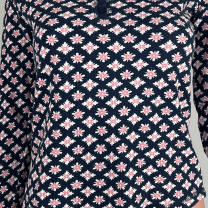 Front detail view of the Mix long-sleeve top