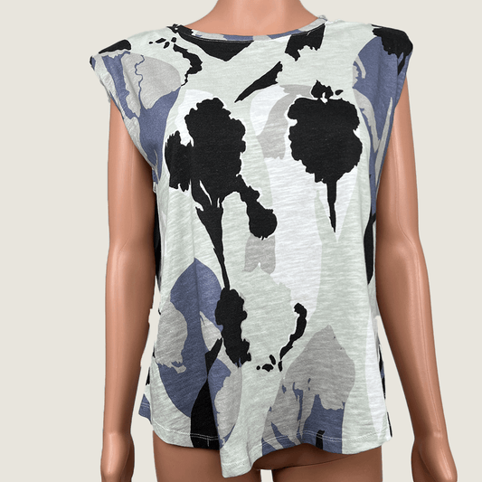 b New York Women's Camo Top Front