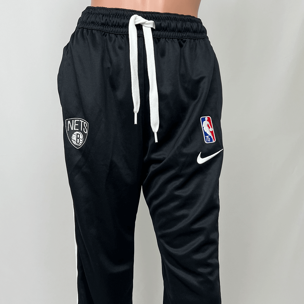 NBA Nike Woman's Brooklyn Nets Tracksuit Pant Waist Detail