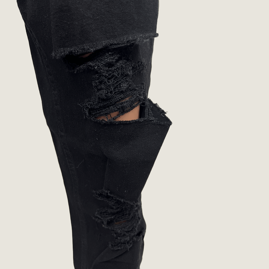 New Look Distressed Black Jeans Knee Detail