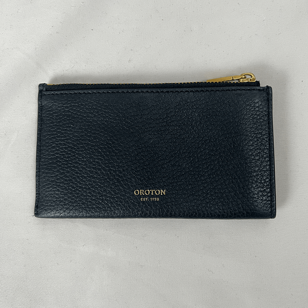 Front view of the Oroton Muse 8 Credit Card Mini Zip Pouch