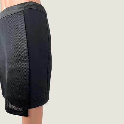 Oxford Black Mini Skirt Front Detail