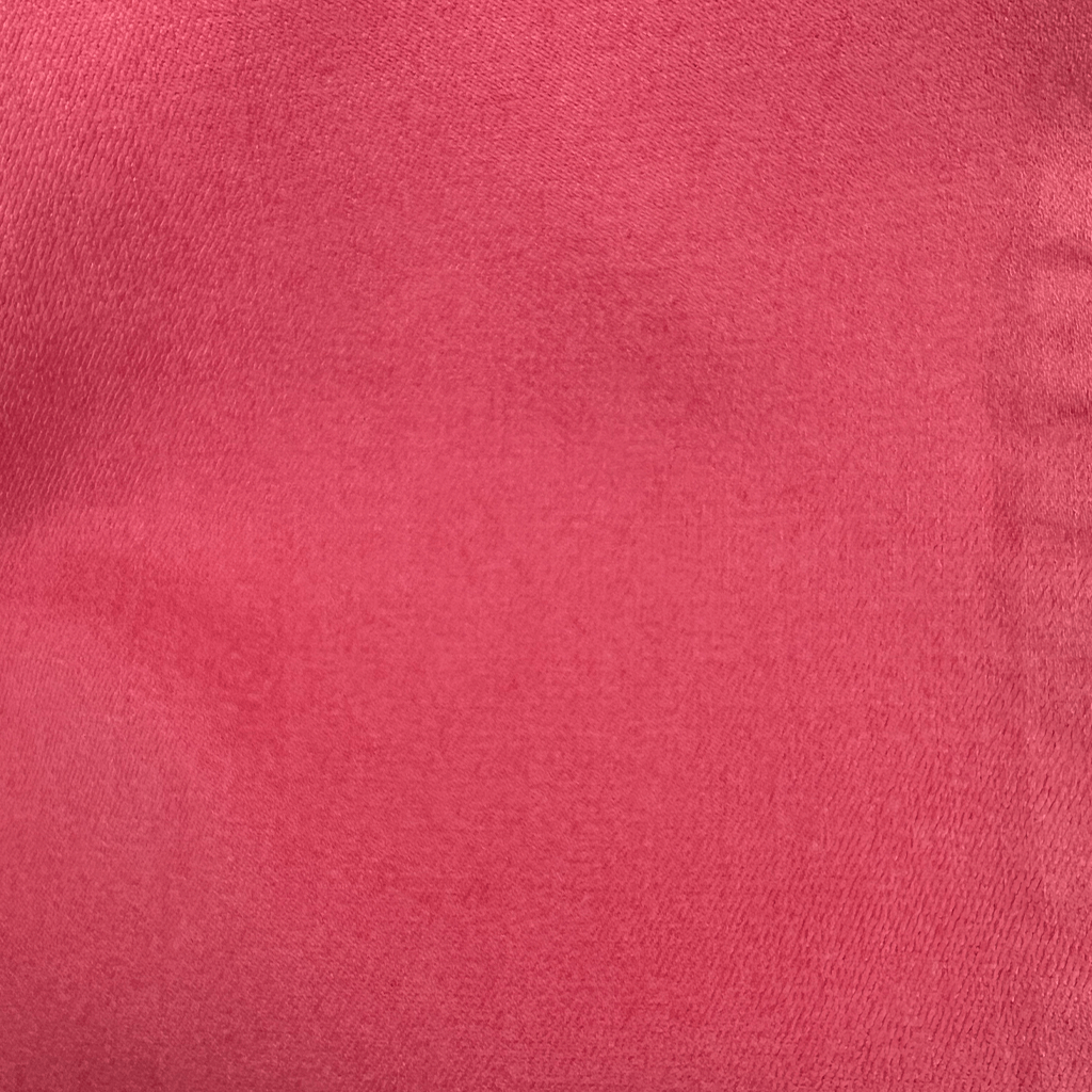 Close view of the pink colour option 