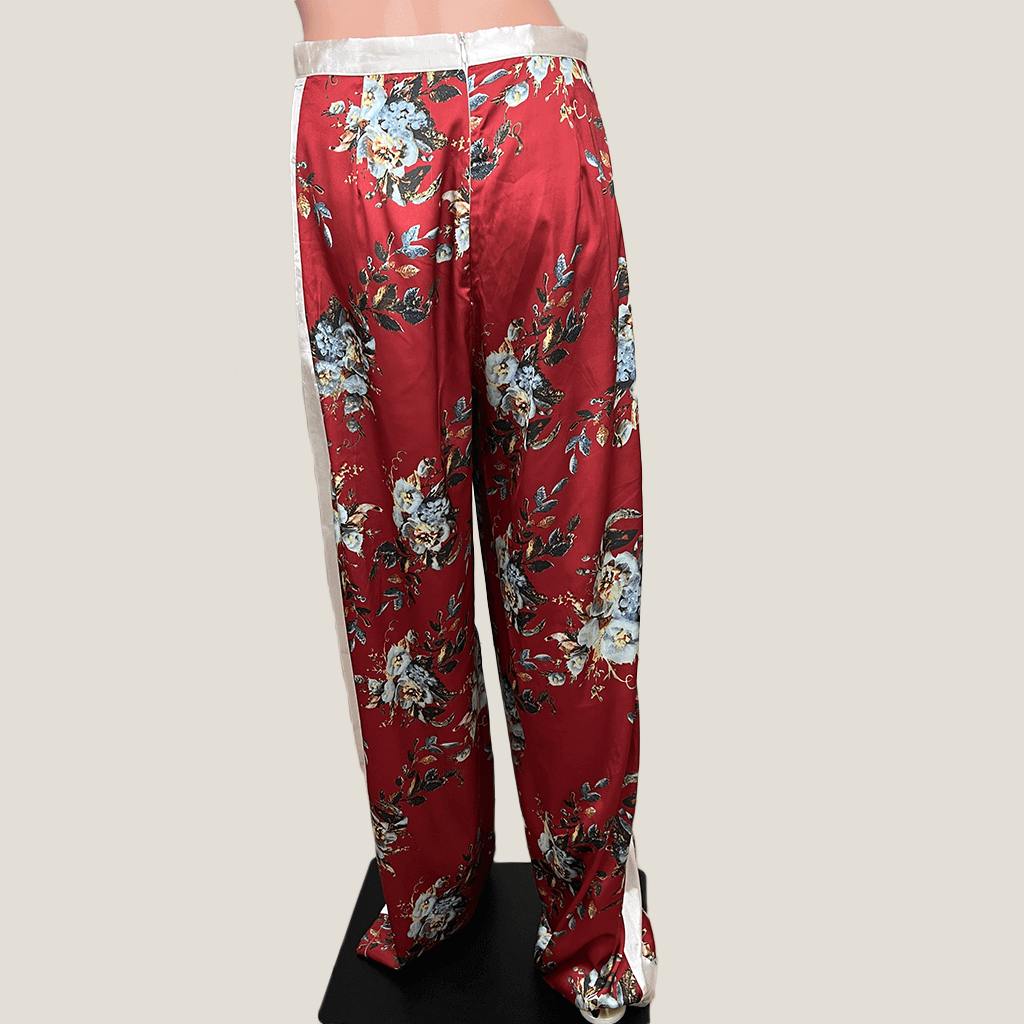 Pretty Little Thing Floral Pant Back