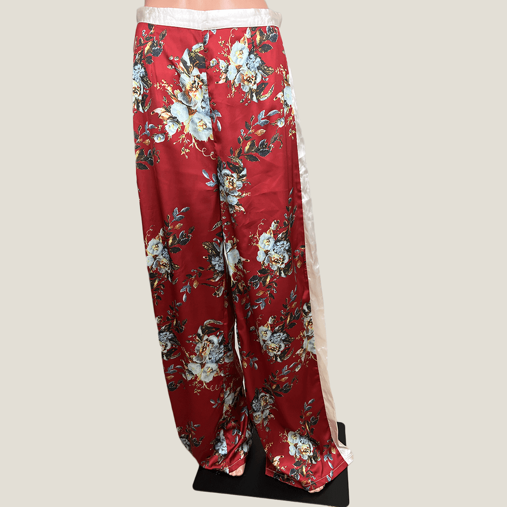Pretty Little Thing Floral Pant Front