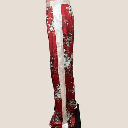 Pretty Little Thing Floral Pant Side
