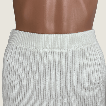 Front close up view of the waist on the Princess Polly Zanna midi knit skirt 