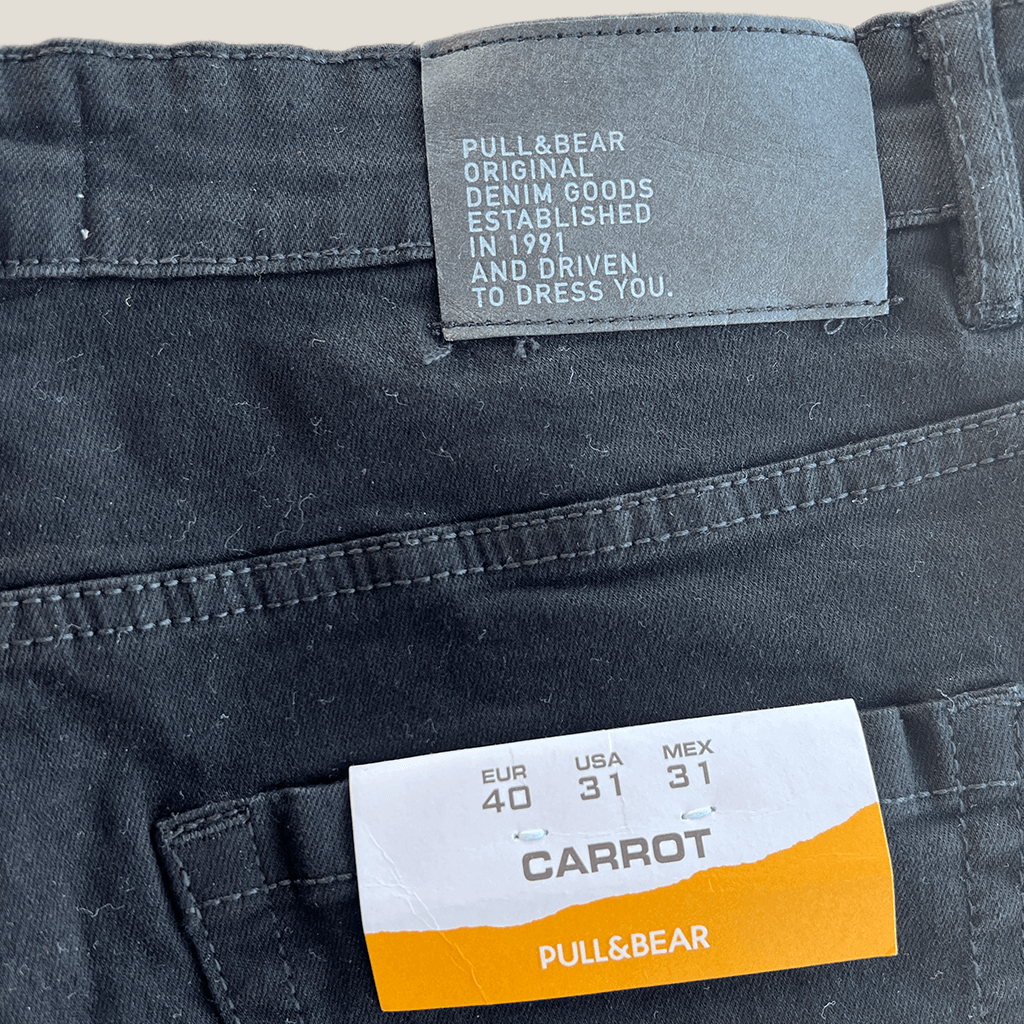 Pull & Bear Black Carrot Jeans Tag Detail