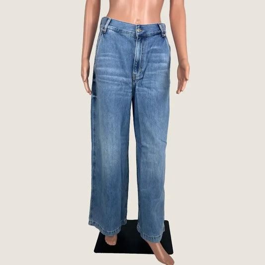 Front View of the & Other Stories Low Rise Wide Leg Jean