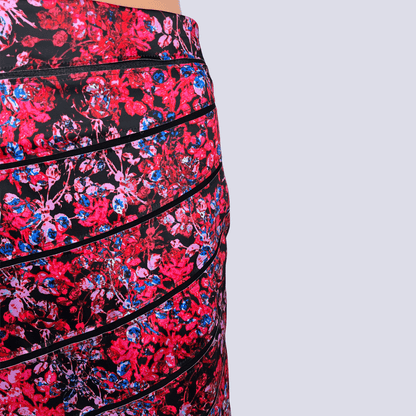 Front view of the Table Eight floral fitted skirt