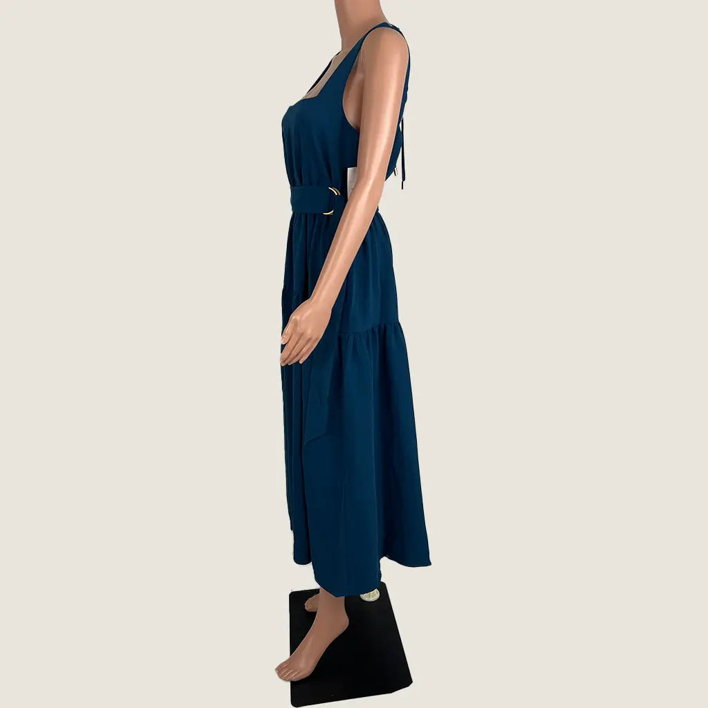 Side View of the Tussah Ayeesha Midi Dress