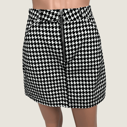 Top Shop Houndstooth Mini Skirt Front Detail
