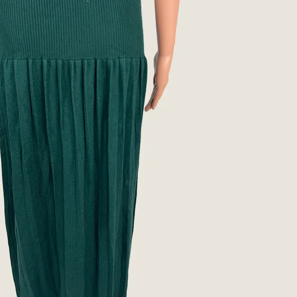 Front Detail View of the Tussah Avalina Maxi Knit Dress Emerald