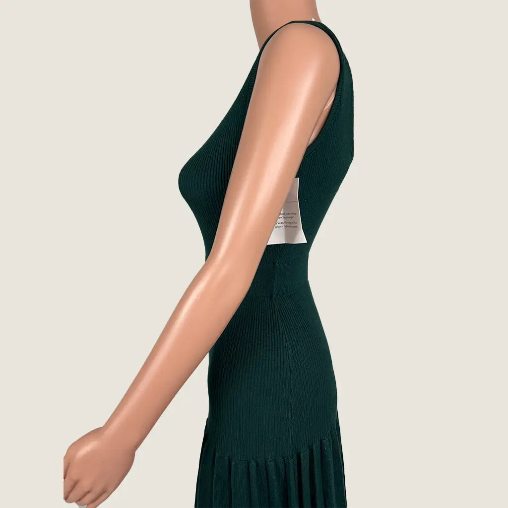 Side Detail View of the Tussah Avalina Maxi Knit Dress Emerald