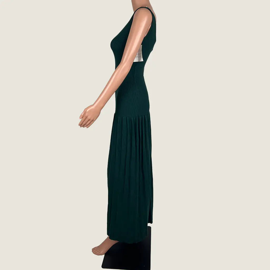 Side View of the Tussah Avalina Maxi Knit Dress Emerald