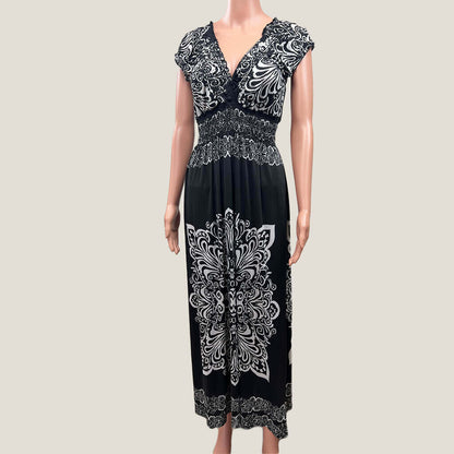 Caroline Morgan Black And White Maxi Dress Front