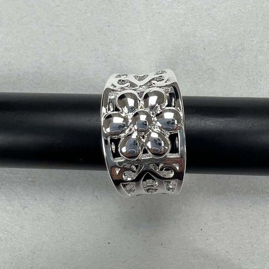 Silver Flower Ring On band