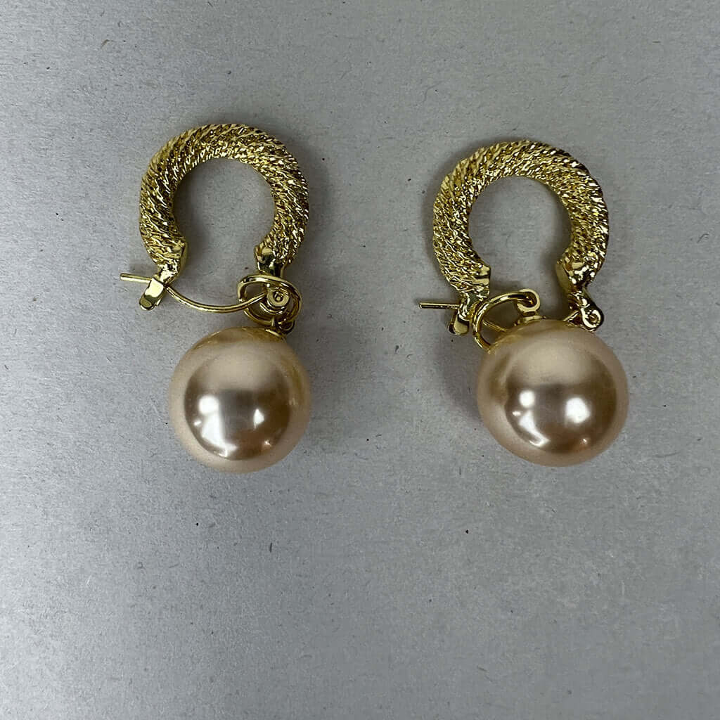 Gold pearl drop front