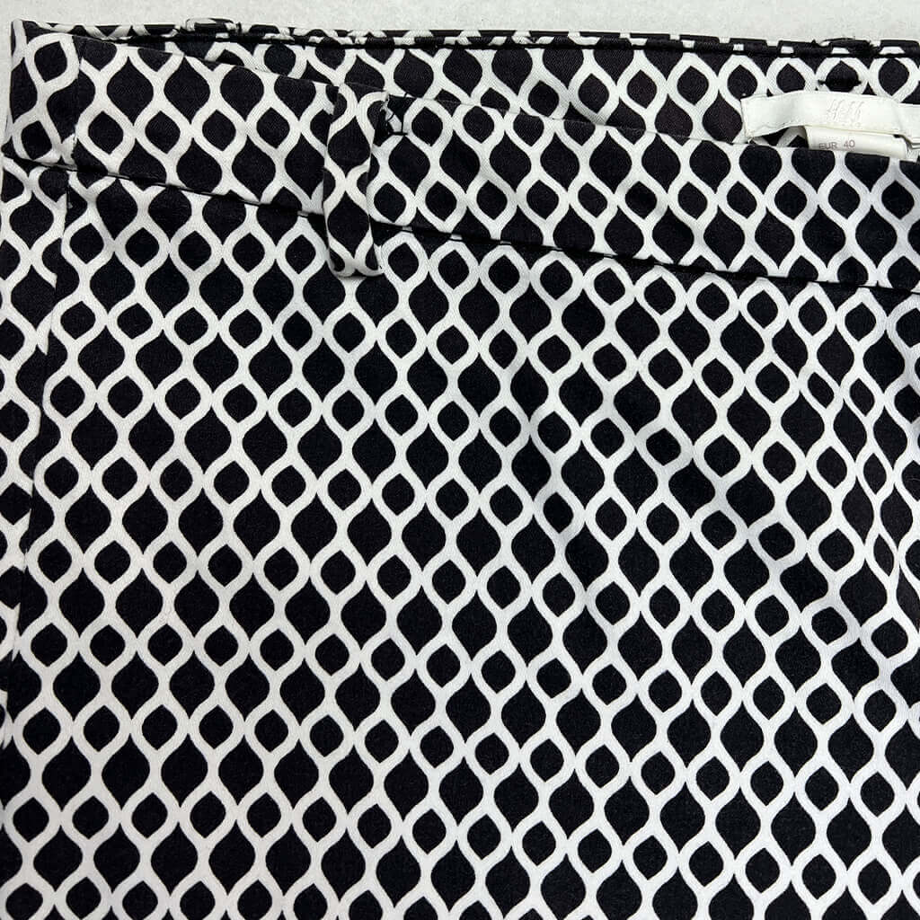 H&M Black and White Pant EU40 Waist Detail