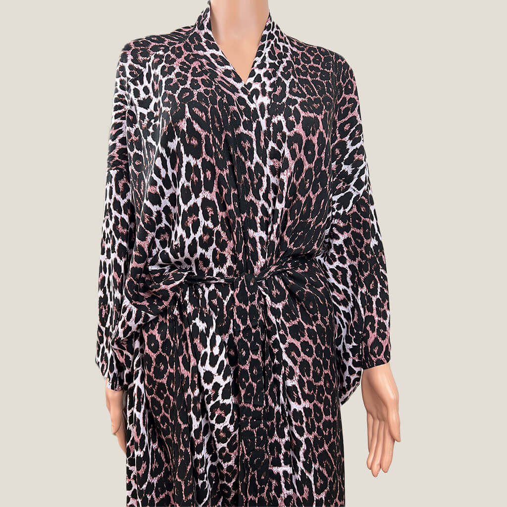 Notsomumsy Pink Leopard Print Komono Front Detail