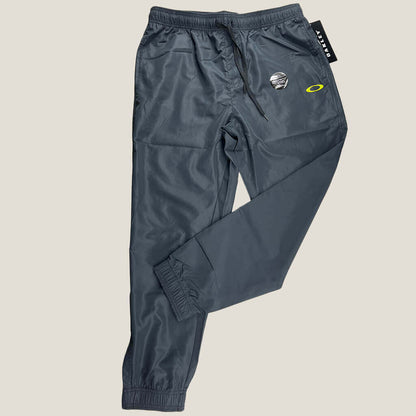 Oakley Mens Pant Black Front