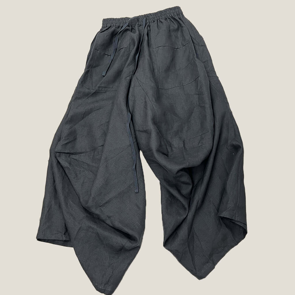 Sassind black linen asymmetric pant front