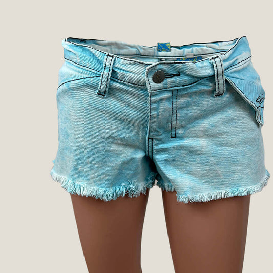 Stevie Blue Wash Denim Short Front