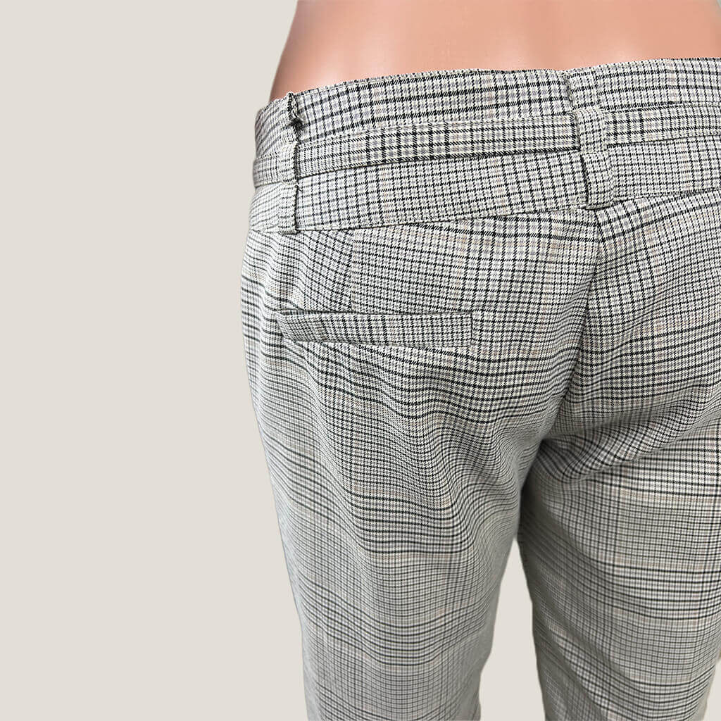 Valley Girl Bermuda Checkered Short Back Detail