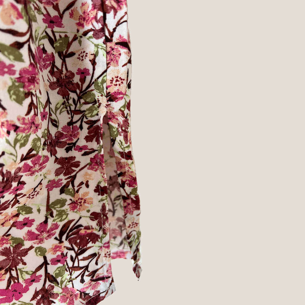 Anko Floral Dress 14 Preloved Split Detail