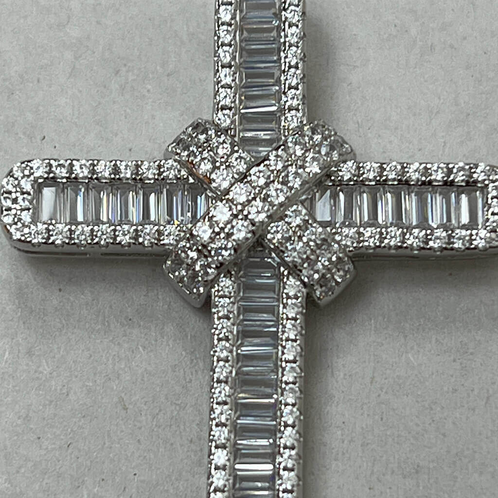 White Gold Plated Cross Pendant with Cubic Zirconia CU